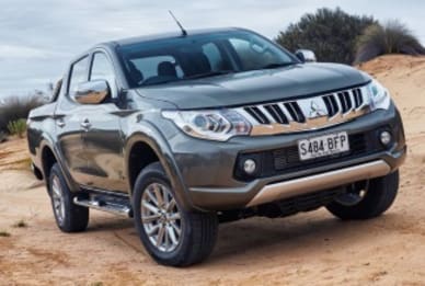 2016 Mitsubishi Triton Dual Cab GLS (4X4)