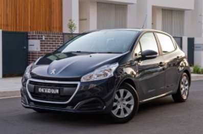 Peugeot 208 2016