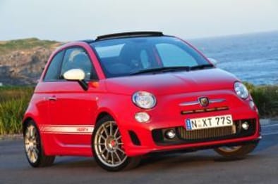 2016 Abarth 595 Convertible Competizione