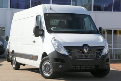2017 Renault Master Commercial LWB Mid