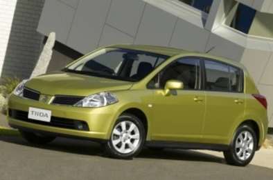 2006 Nissan TIIda Hatchback ST-L