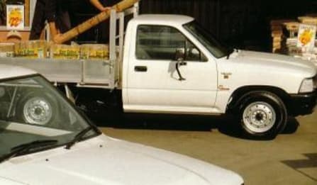 1994 Toyota HiLux Ute (base)