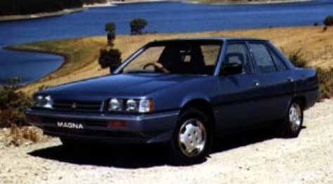 1988 Mitsubishi Magna Sedan GLX