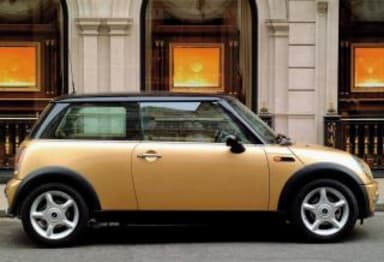 2003 Mini Cooper Hatchback (base)