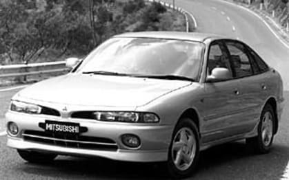 1993 Mitsubishi Galant Hatchback SE