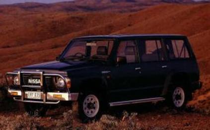 1993 Nissan Patrol SUV DX (4X4)