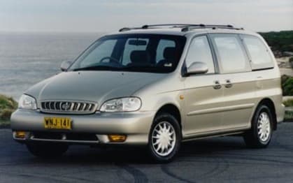 2000 Kia Carnival Wagon LS