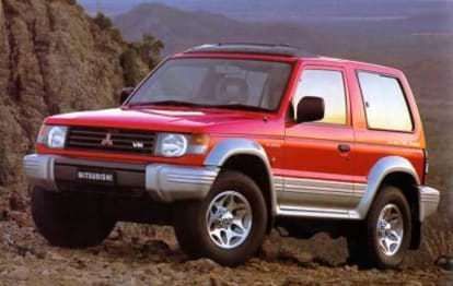 1996 Mitsubishi Pajero SUV GLS SWB (4X4)