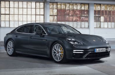 Porsche Panamera 2021