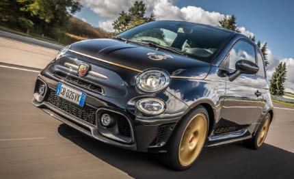 2021 Abarth 595 Hatchback Scorpioneoro Special Edition