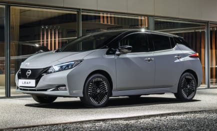 2022 Nissan LEAF Hatchback (base)