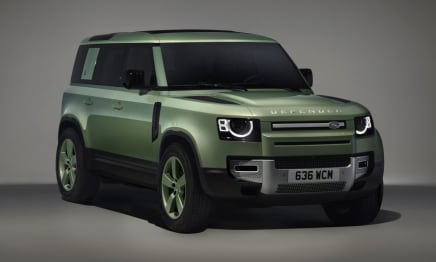 2022 Land Rover Defender SUV 110 P400 75TH Edition