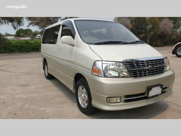 Toyota granvia 2001