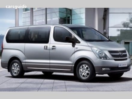 hyundai 8 seater van
