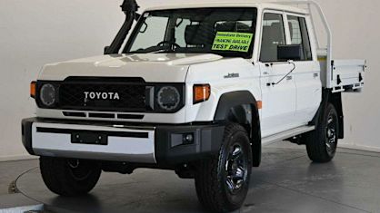 2025 Toyota Landcruiser 70 Series LC79 GXL + Diff Locks