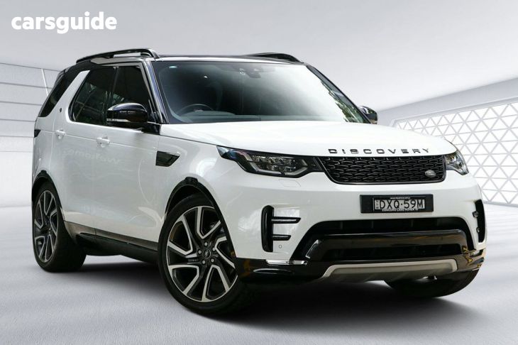 White 2017 Land Rover Discovery Wagon TD6 HSE