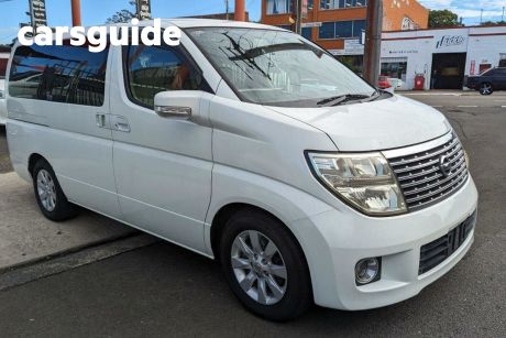 White 2007 Nissan Elgrand Commercial (No Badge)