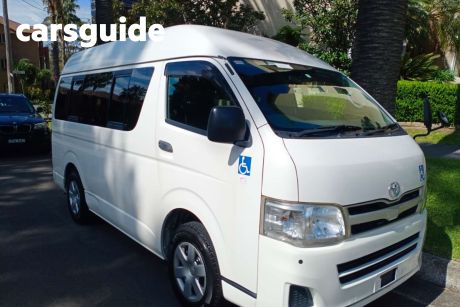 2012 Toyota HiAce Commercial