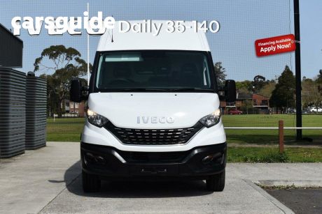 White 2022 Iveco Daily Commercial 35S14V