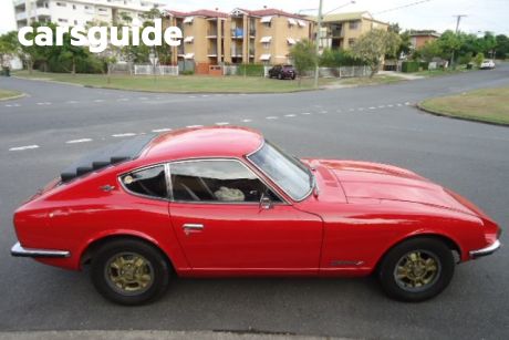 Red 1970 Datsun 240Z Coupe Sports