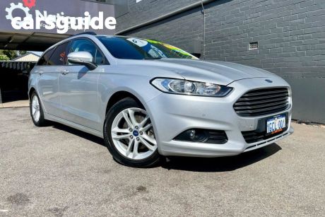 Silver 2016 Ford Mondeo Wagon Ambiente