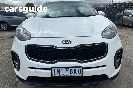 White 2018 Kia Sportage Wagon SI (fwd)