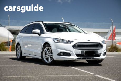 White 2016 Ford Mondeo Wagon Ambiente