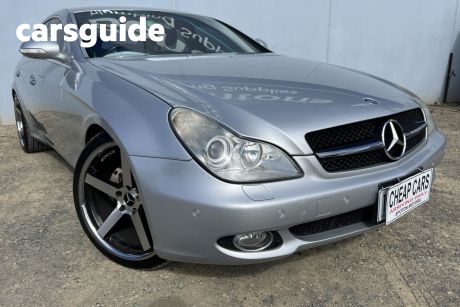 Silver 2006 Mercedes-Benz CLS500 Coupe