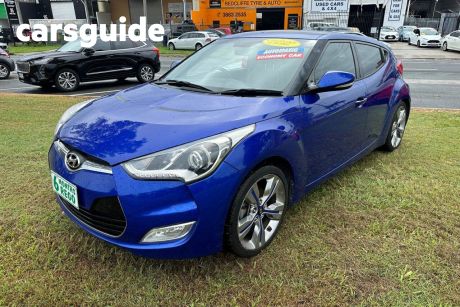 Blue 2014 Hyundai Veloster Hatch Coupe D-CT