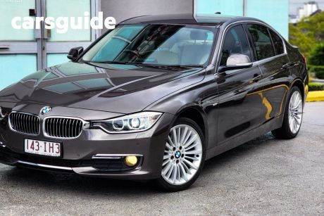 Gold 2015 BMW 316I Sedan Luxury Line