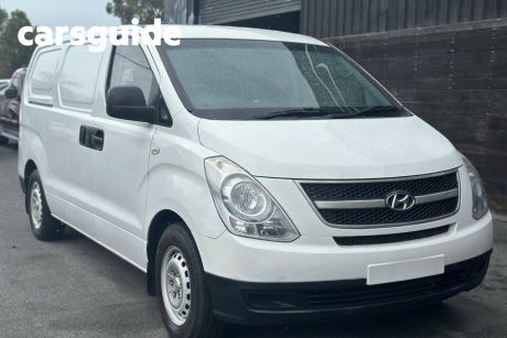 White 2013 Hyundai Iload Van