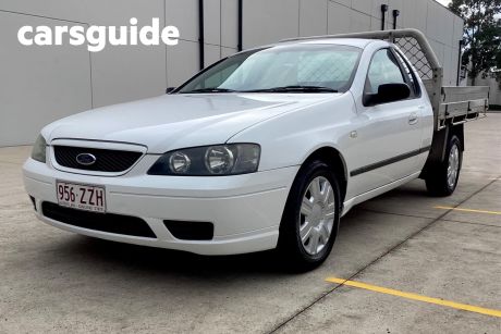 White 2006 Ford Falcon Cab Chassis XL