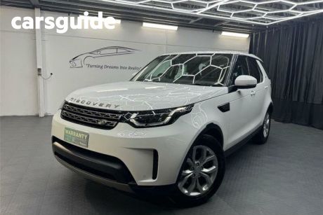 White 2017 Land Rover Discovery Wagon SD4 SE