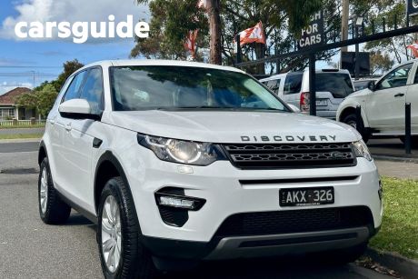 White 2016 Land Rover Discovery Sport Wagon TD4 SE