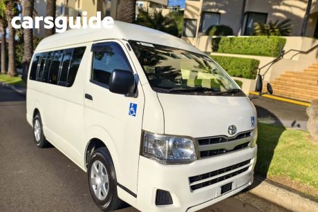2013 Toyota HiAce Commercial