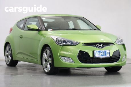 Green 2013 Hyundai Veloster Hatch + Coupe D-CT
