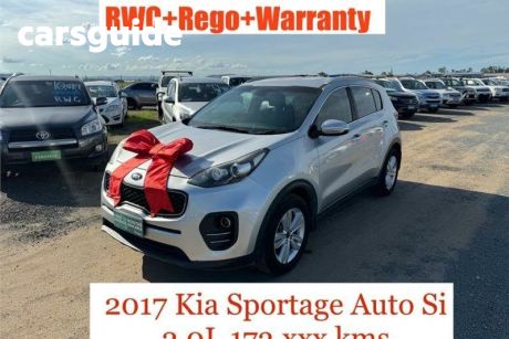 Silver 2017 Kia Sportage Wagon SI (fwd)