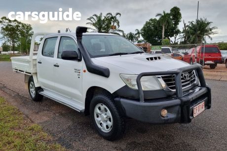 2013 Toyota Hilux Dual Cab Chassis SR (4X4)