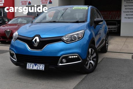 Blue 2015 Renault Captur Wagon Expression