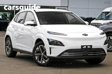 White 2023 Hyundai Kona Wagon Electric STD Range