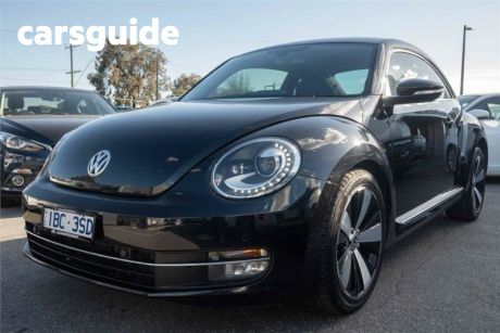 Black 2013 Volkswagen Beetle Hatchback