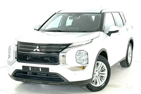 White 2022 Mitsubishi Outlander Wagon ES 5 Seat (awd)