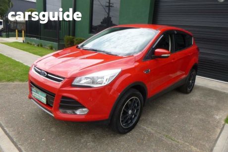 Red 2016 Ford Kuga Wagon Ambiente (fwd)