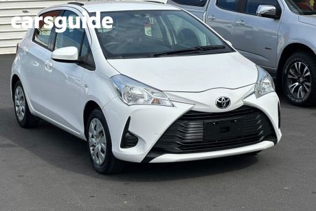 White 2018 Toyota Yaris Hatchback Ascent