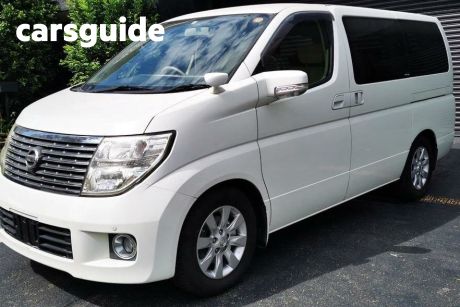White 2008 Nissan Elgrand Commercial X