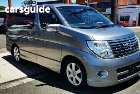 Grey 2007 Nissan Elgrand Commercial Highway Star Black Leather Edition
