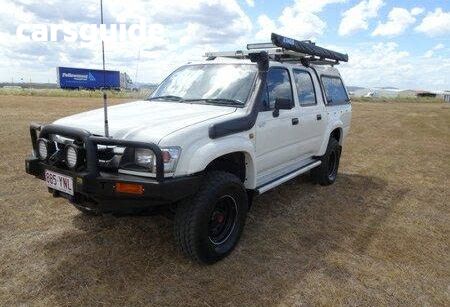 White 2001 Toyota Hilux Dual Cab Pick-up (4X4)