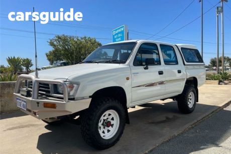 White 1999 Toyota Hilux Dual Cab Pick-up (4X4)