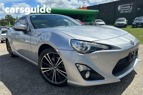 Silver 2014 Toyota 86 Coupe GTS