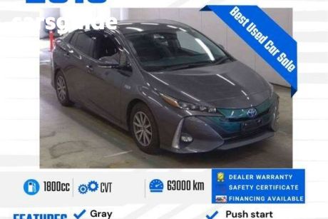 Grey 2018 Toyota Prius OtherCar SEDAN